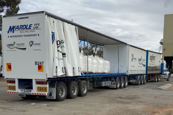 curtain side truck bulk transport and freight